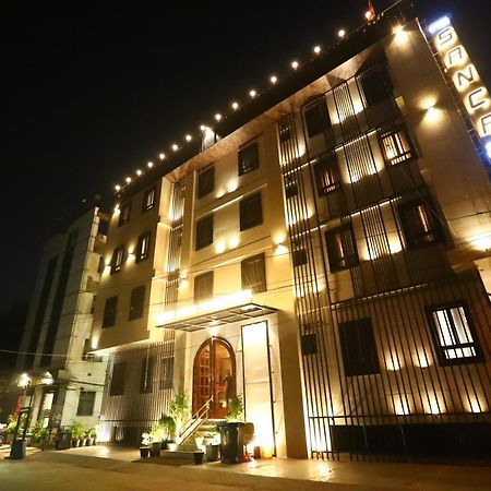 Sanca International Hotel In Patel Nagar Delhi New Delhi Exterior foto