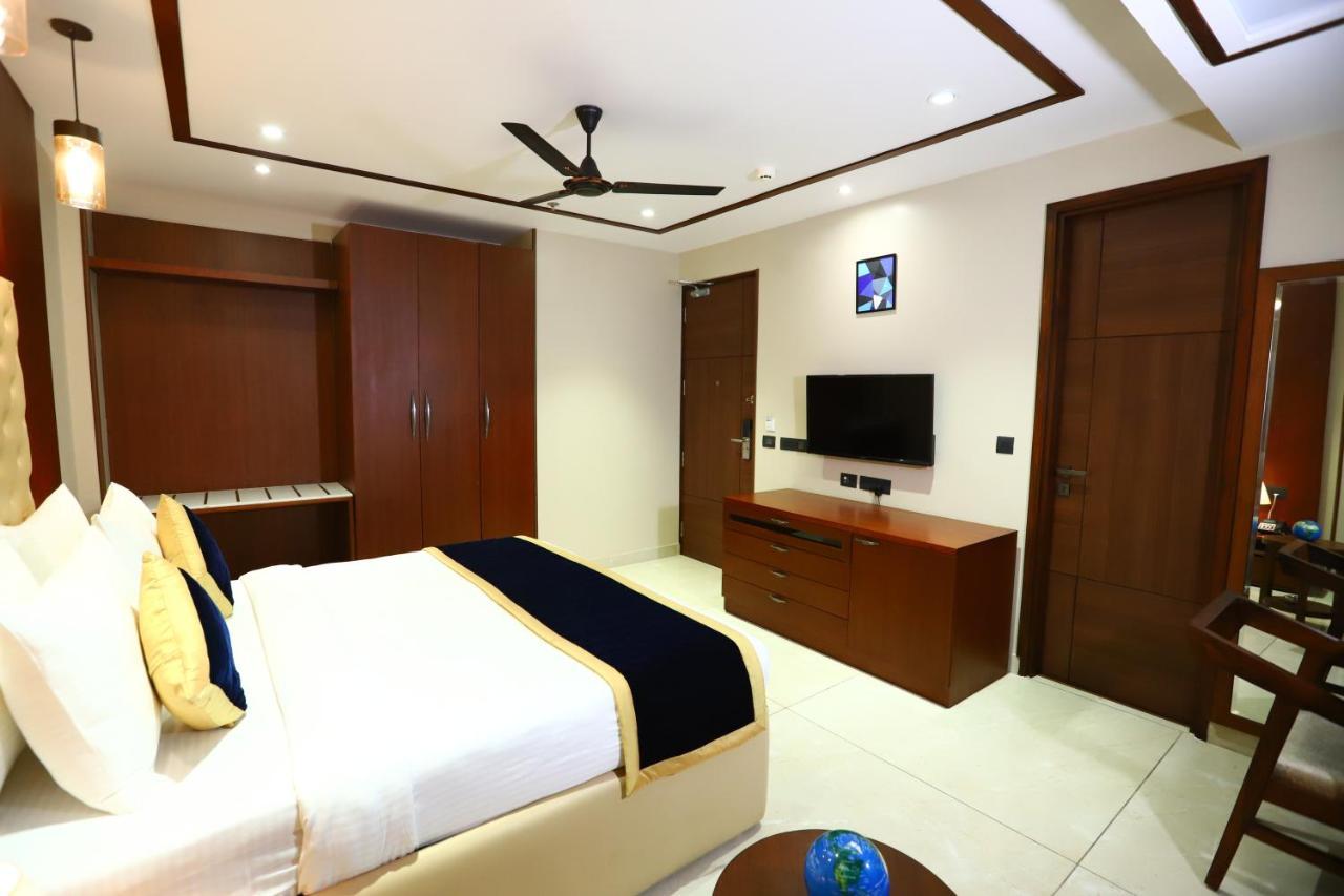 Sanca International Hotel In Patel Nagar Delhi New Delhi Exterior foto