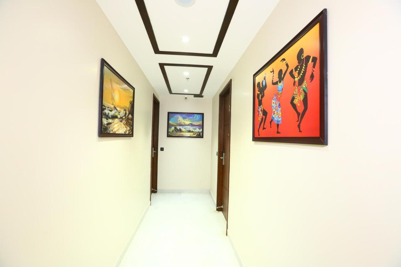 Sanca International Hotel In Patel Nagar Delhi New Delhi Exterior foto